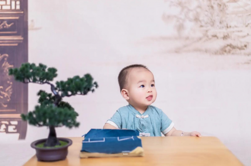 凤城宝宝发烧可以洗澡吗